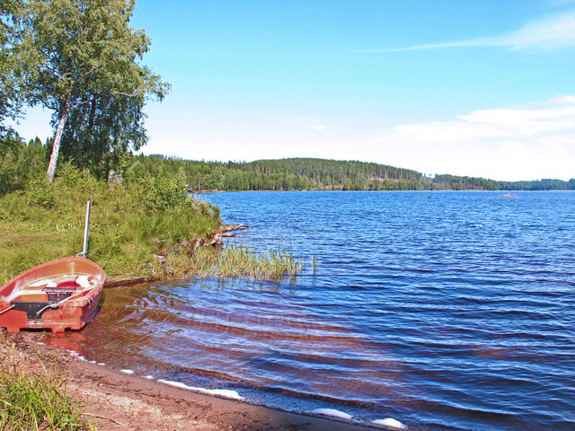 Torgilsrud Nedr Lersjön båt.jpg